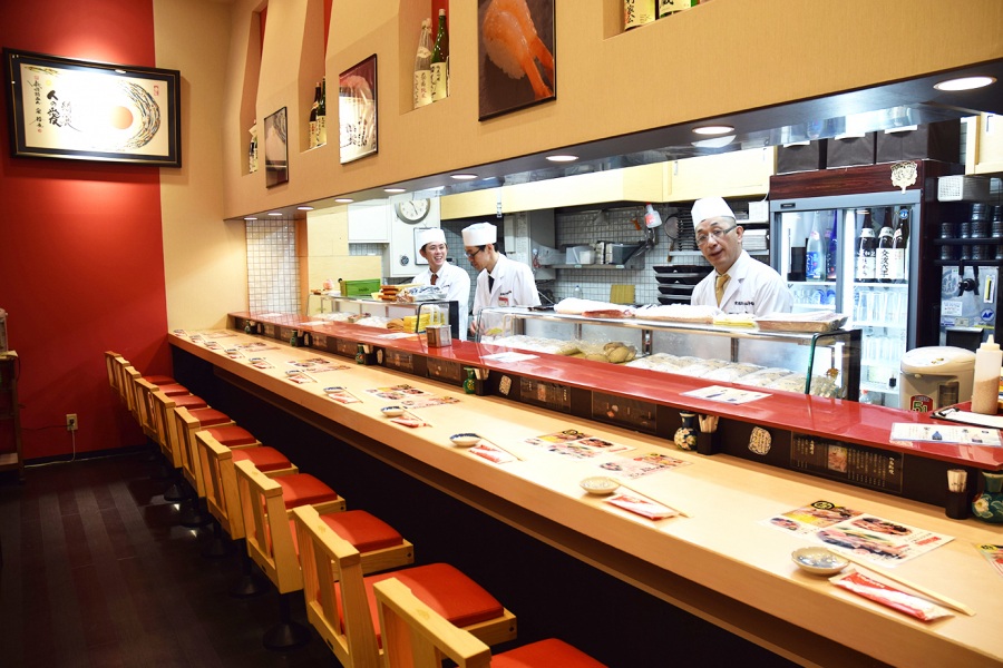 金沢の絶品寿司を味わいつくす 金沢駅 近江町市場エリア 回転寿司から高級店まで 特集 公式 金沢の観光 旅行情報サイト 金沢旅物語