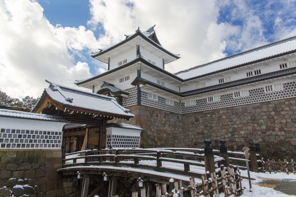 金沢城公園・玉泉院丸庭園