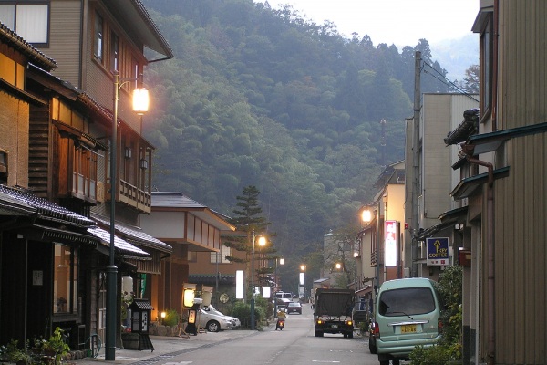 湯涌温泉