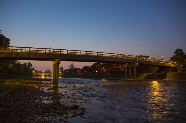 浅野川・梅ノ橋3