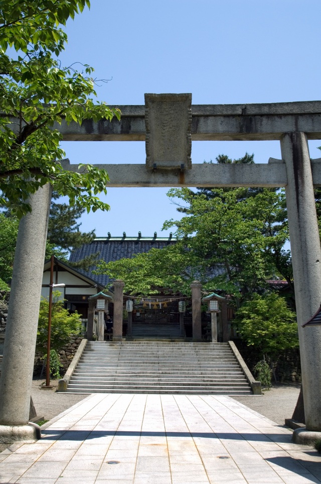 宇多須神社1