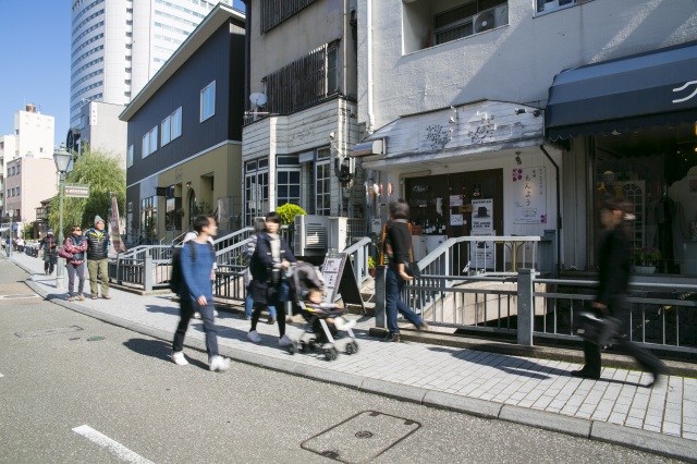 せせらぎ通り5