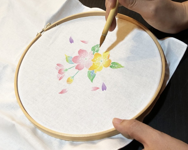 こぶろしき手描き加賀友禅体験「桜」