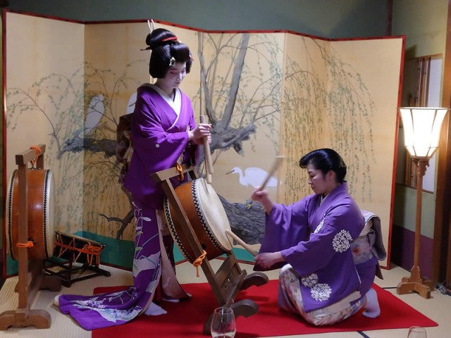 お座敷太鼓
