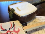 本物の三味線や簡易三味線で演奏体験♪