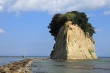 見附島