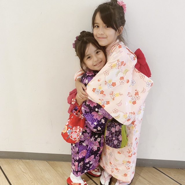 着物姿にはヘアアレンジでさらに可愛く！※編み込みやコテを使用したヘアセットはオプションとなります。