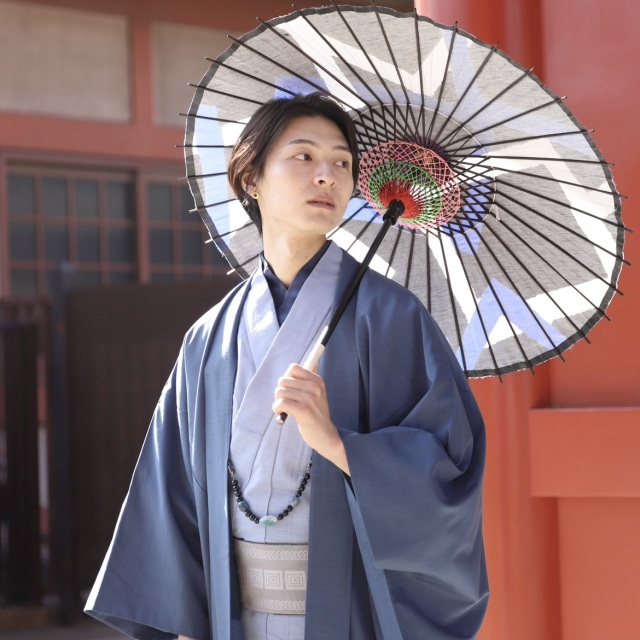 渋くて大人かっこいい着物スタイルに！