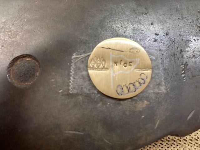 ☆マーカー制作の場合、刻印を打つため真鍮には歪みが出ます。完成品は平らではありません。  ☆チャーム制作の場合、ドリルで金具を通す穴を開けます。