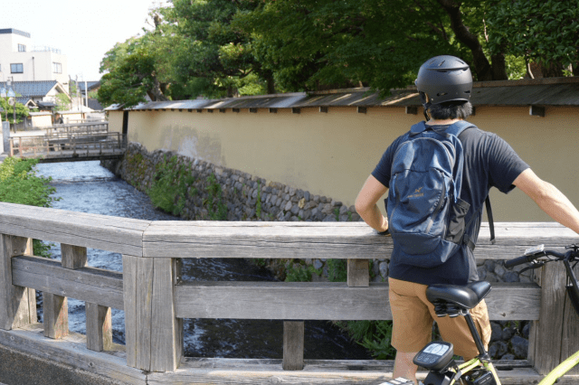 加賀用水