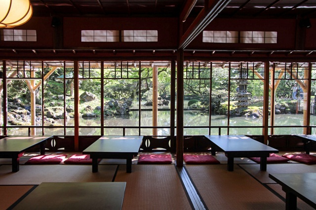 三芳庵