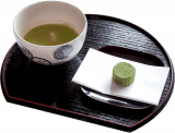 東山　生落雁「濃茶落雁」と抹茶