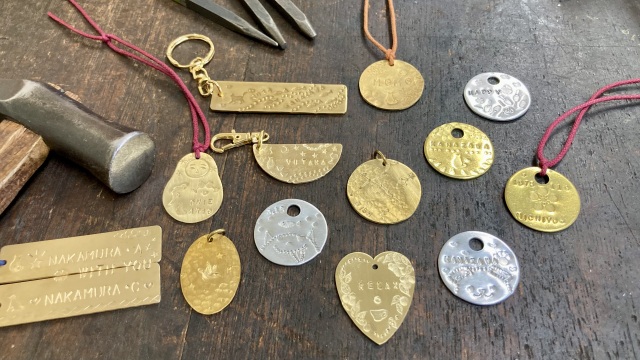 ペット用チャームにしたり、お気に入りの鞄につけたり！思い出に残る特別なチャームを作りませんか？