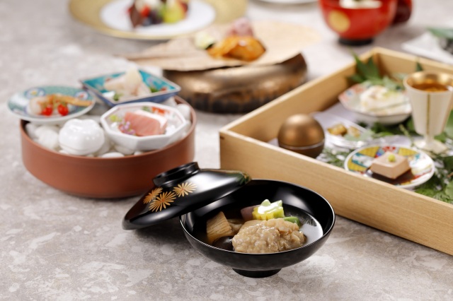 THE　HOTEL　SANRAKU　KANAZAWA