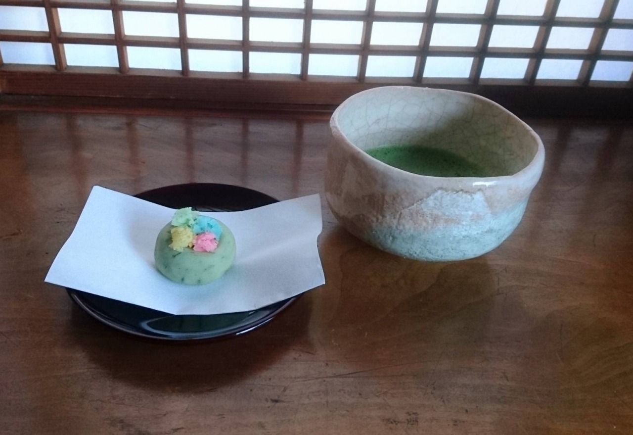 体験後はお抹茶で一服
