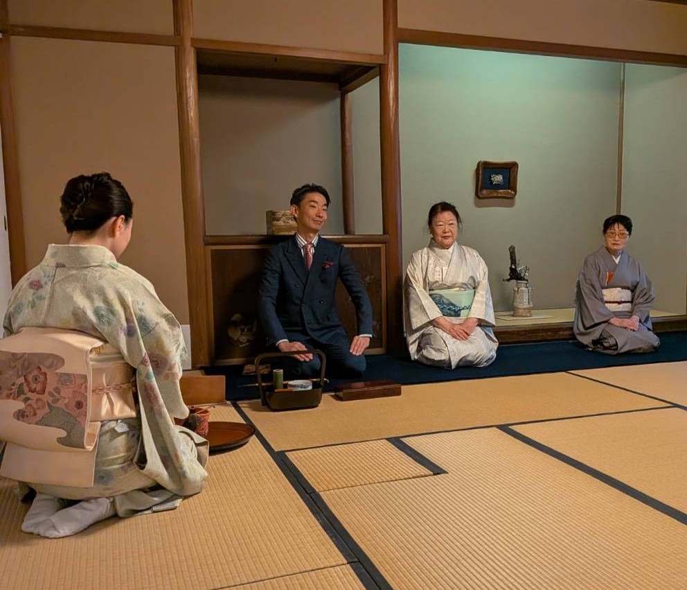 一座建立をお楽しみください