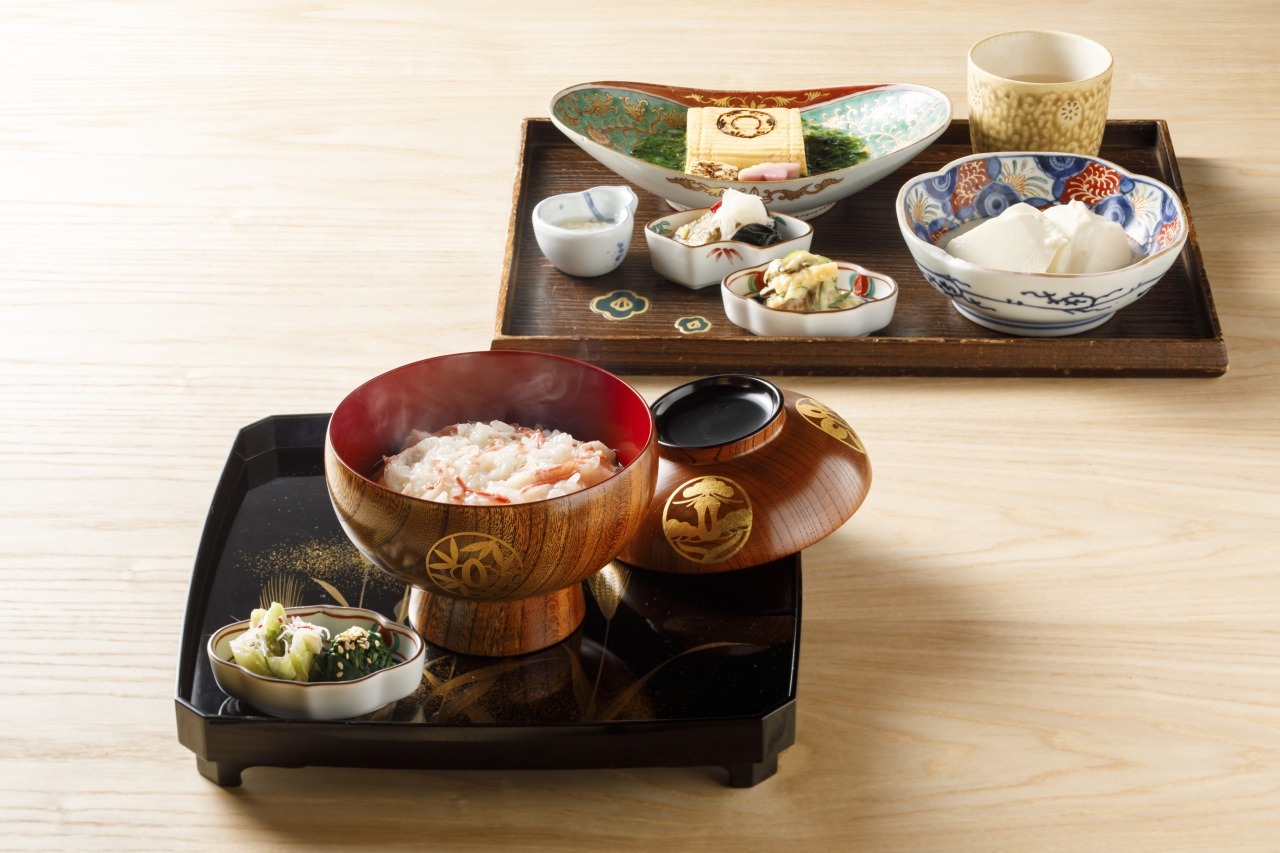 料亭「つば甚」カニ粥の朝御膳