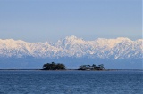 氷見市から望む、海越しの立山連峰(フリータイム)