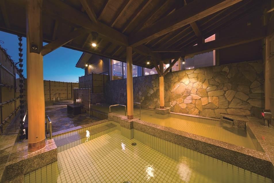 氷見温泉郷 総湯の露天風呂(フリータイム)