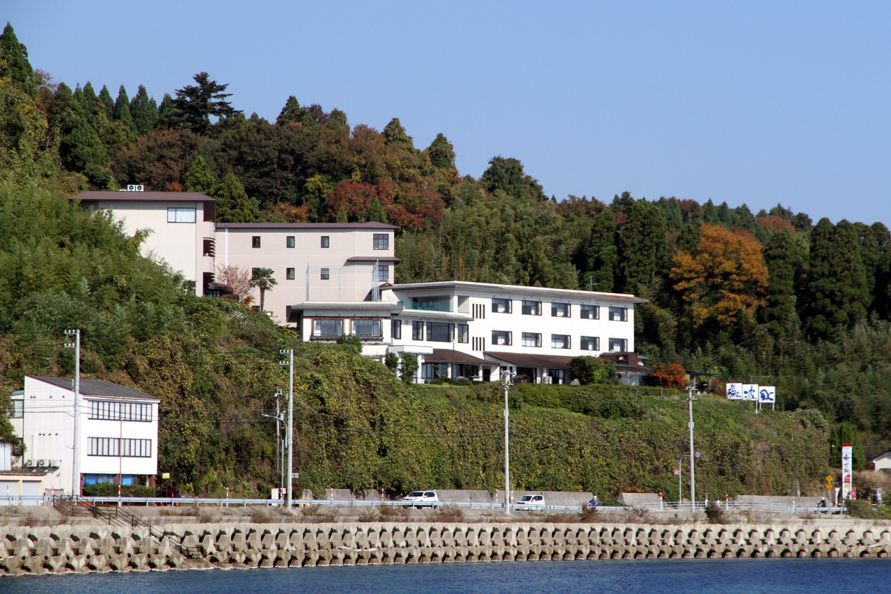 なだうら温泉元湯 磯波風 外観
