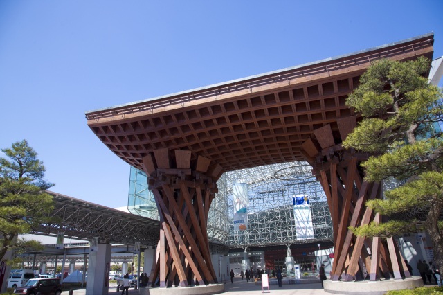 金沢駅