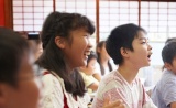 ふれて学ぶ、みて学ぶ、学生様向け体験学習。