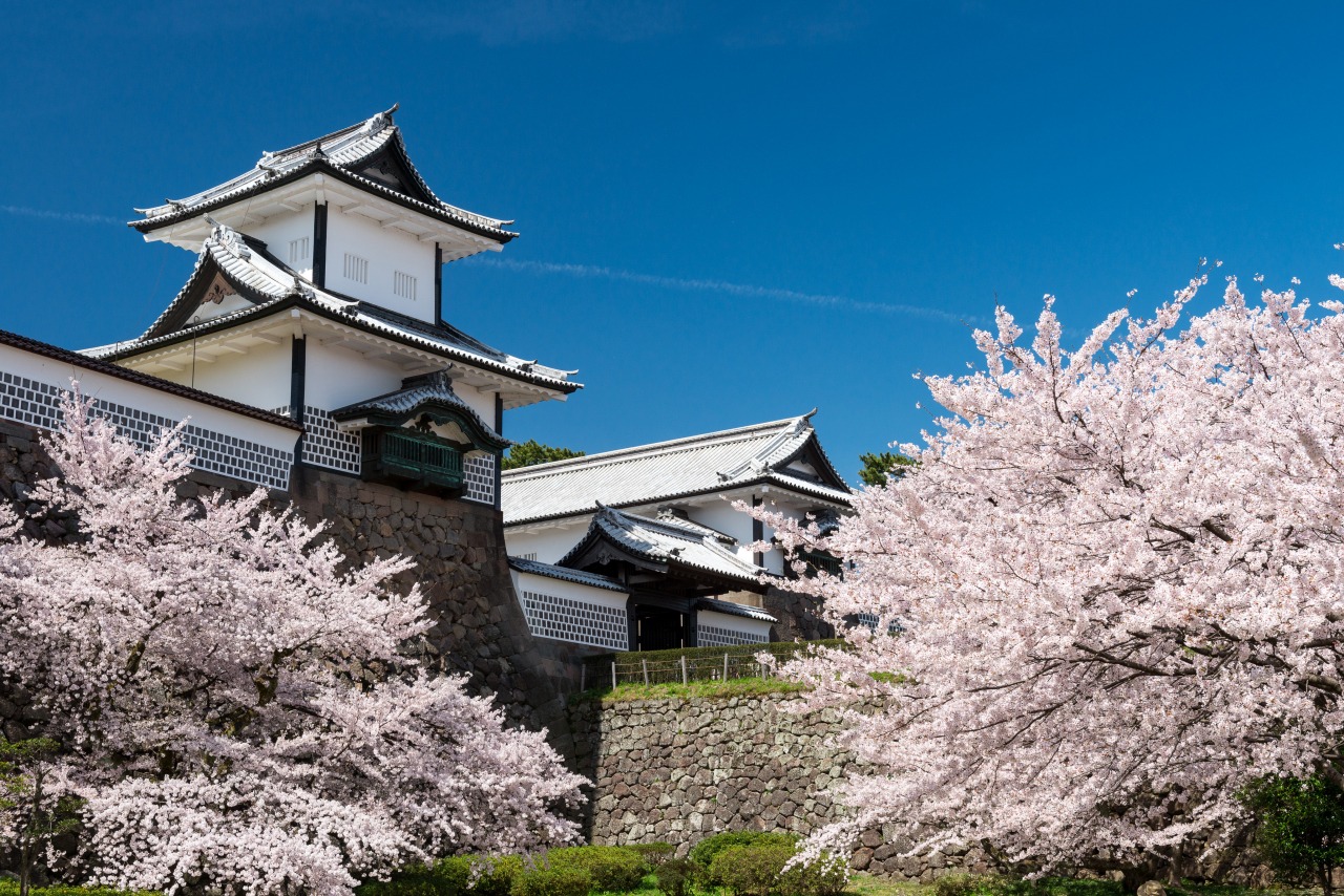 金沢城公園・玉泉院丸庭園｜観光・体験｜【公式】金沢の観光・旅行情報サイト｜金沢旅物語