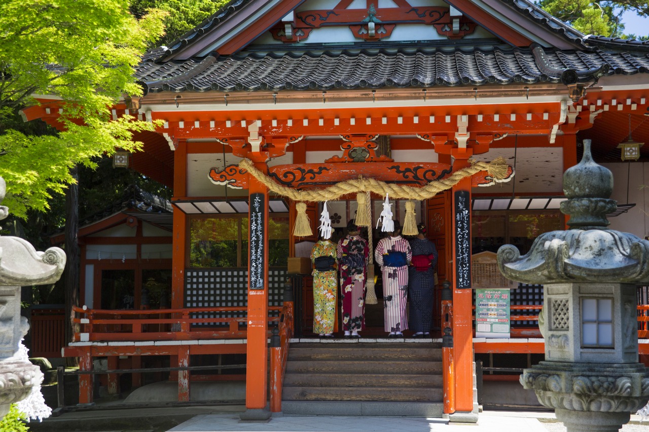 金澤神社 公式 金沢の観光 旅行情報サイト 金沢旅物語 観光 体験 公式 金沢の観光 旅行情報サイト 金沢旅物語