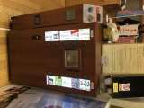 有料自動試飲機　100円又は300円で味わえる
