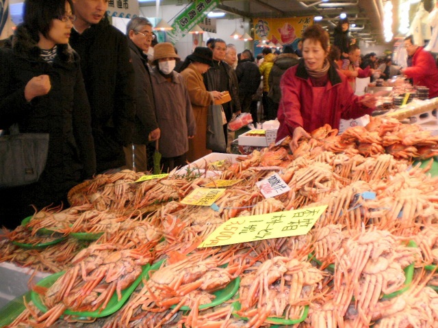 金沢港いきいき魚市