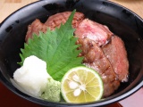 A5ブランド牛を使った「能登牛炙り丼」！