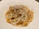 黄色いチェリートマトのスパゲッティ