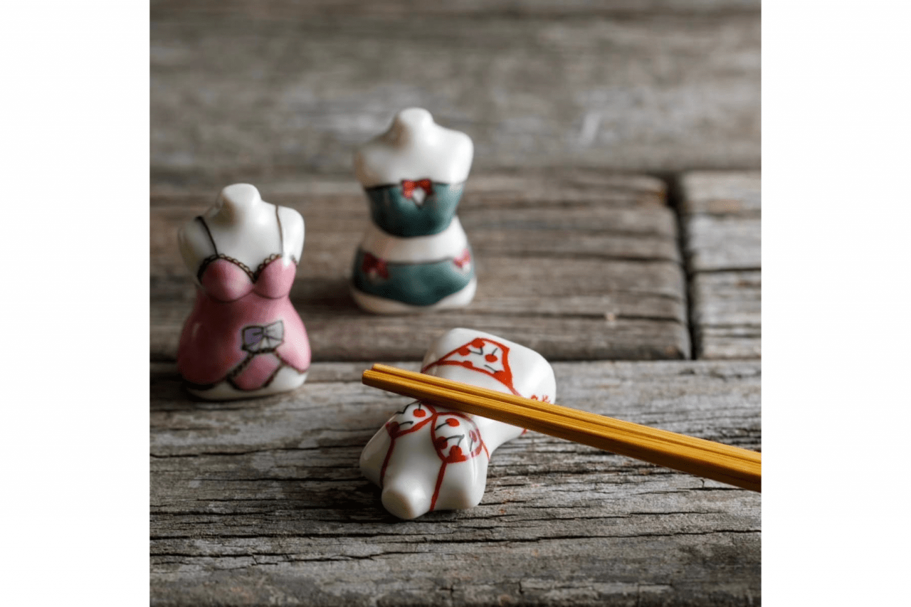 九谷焼ランジェリートルソー型箸置き