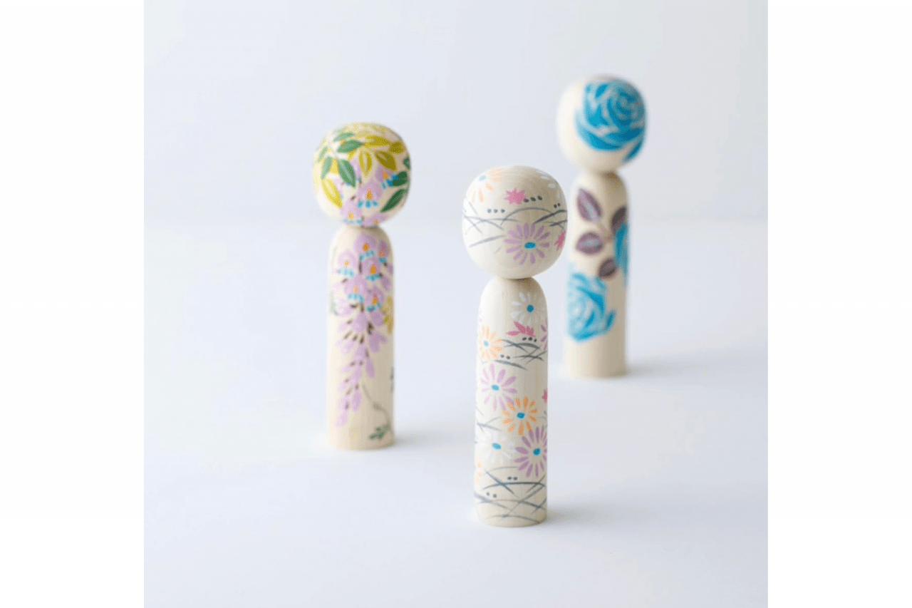 加賀友禅柄のオリジナルこけし