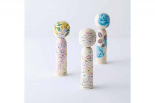 加賀友禅柄のオリジナルこけし