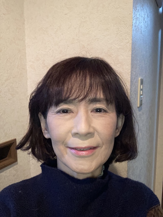 吉室　裕美子